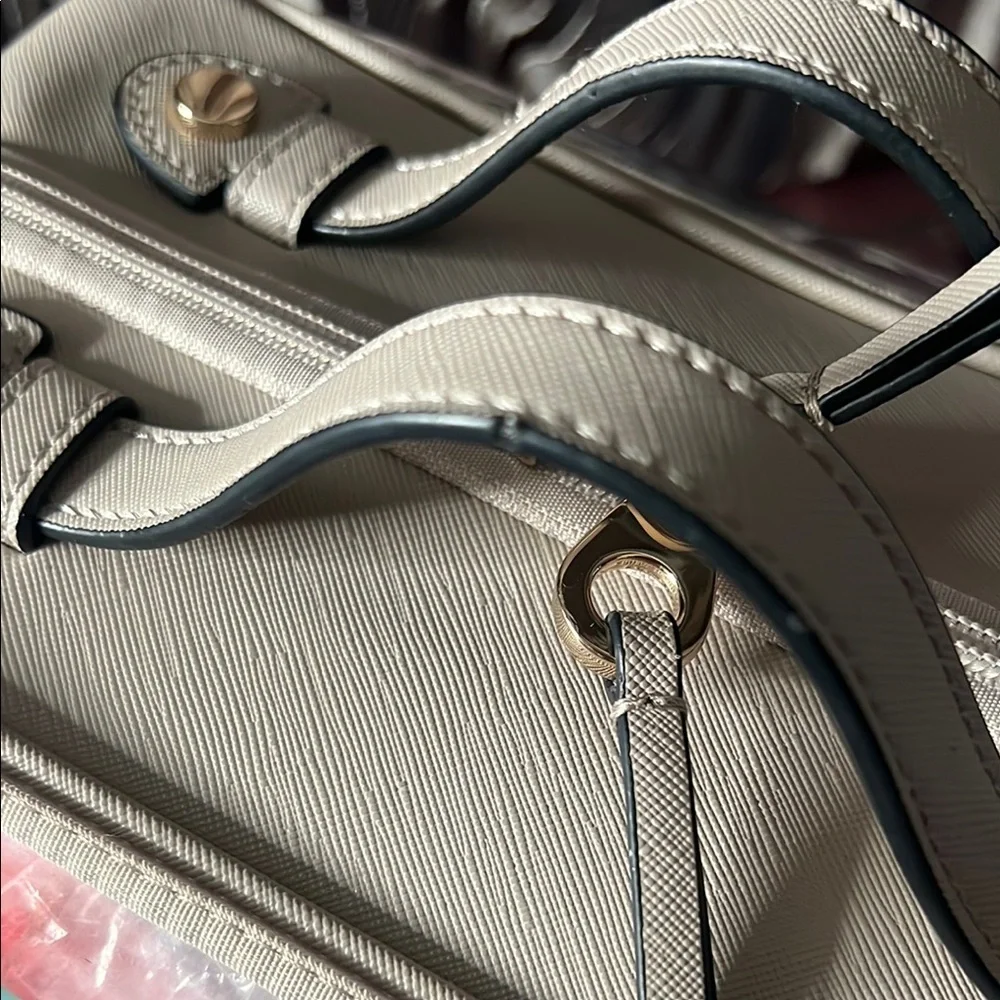 SOLD!! - Picture 7 of 8